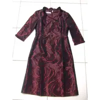 在飛比找蝦皮購物優惠-Yin HWA 盈樺 暗紅 五分袖 媽媽裝 禮服/小洋裝