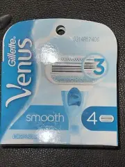 Gillette Venus 3 Blade Box of 4 Razor Refills