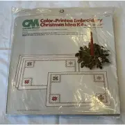Columbia Minerva Color-printed Embroidery Christmas Idea Kit Hallmark R6773 New