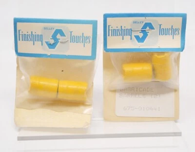 Bowser Selley Finishing Touches 10441 Yellow Barricade Barrels (4) Metal O Scale