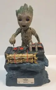 Beast Kingdom Marvel Guardians of the Galaxy Groot Statue Ltd Ed COA Complete