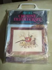WILD PHEASANTS crewel embroidery kit AVON CREATIVE NEEDLECRAFT