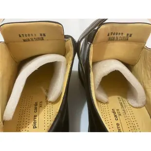 台灣製皮爾卡登男士用皮鞋，一雙只賣900元