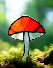 Stained Glass RED CAP MUSHROOM Garden Stake 25cm long Gardeners Fungi Decoration