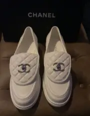 Chanel Black Turnlock Loafer Size 40.5 New with Box