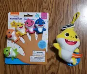 Baby Shark Family Finger Puppets Bathtub Toy & Plush Backpack Clip-on Coin Purse