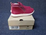 NEW Clarks Breeze Clover Ankle Boot Rhubarb Women's Size 7 (SS11)