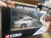 Corgi 007 Goldfinger 04305 Aston Martin DB5