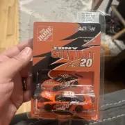 NEW Tony Stewart #20 Home Depot 2002 Pontiac Grand Prix Diecast Car 1:64 Action