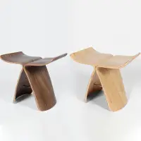 在飛比找蝦皮購物優惠-微瑕品 網紅日式柳宗理蝴蝶凳 創意 傢用 梳妝凳 原木換鞋凳