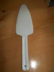 White Porcelain Pie or Cake Server