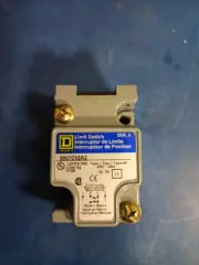 Square D 9007C52A2 600 V AC 10 A Type A Side Rotary Limit Switch