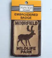VINTAGE MOORFIELD WILDLIFE PARK EMBROIDERED SOUVENIR PATCH WOVEN CLOTH SEW BADGE