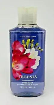 1 NEW BATH & BODY WORKS FREESIA BODY WASH SHOWER GEL ALOE PRO-VITAMIN B5 10 OZ