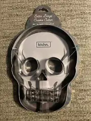 New Extra Large Jumbo Skull Cookie Cutter - Core Kitchen 1” Wall Stainless Steel