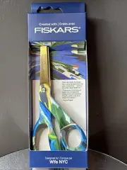 Fiskars 8-inch Scissors Wife NYC design Concus par