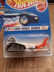 Hot Wheels 1995 Model Series Big Chill #352 Vintage 12 of 12 Shredder Snowmobile