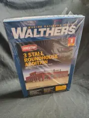 Walther's Cornerstone N-Scale 3-Stall Roundhouse Addition Kit