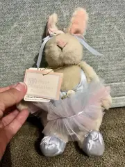 Hoppy VanderHare "Paw De Deux" VanderBear Collection 1991 New With Tags