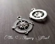 4 Compass Pendants Antiqued Silver Compass Charms Nautical