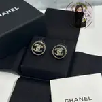 SHAW二手 CHANEL 金色 圓形 淡金色 外框 雙C 鈕扣 書包扣 針式 耳環 現貨