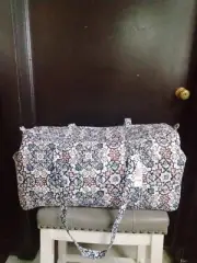New With Tag Vera Bradley Large Duffel In Lisbon Medallion