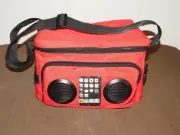 PICNIC BOAT RED BEER SODA DRINKS COOLER BAG WITH SPEAKERS NEW UNUSED