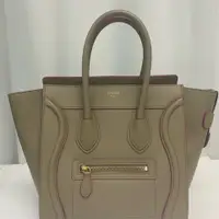 在飛比找PopChill優惠-[二手] Celine luggage 笑臉包