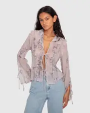 [Belle & Bloom] Current Obsession Tie Shirt - Lace Print