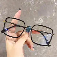 在飛比找蝦皮購物優惠-黑色眼鏡框復古金屬方形平光眼鏡防藍光