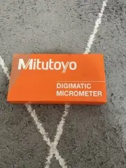 Genuine Mitutoyo Coolant Proof 293-240 Micrometer 0-25mm 0.001mm Metric only