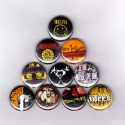 GRUNGE 1" PINS / BUTTONS w/ NIRVANA SOUNDGARDEN ALICE IN CHAINS & MORE (lp patch