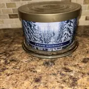 HomeWorx by Slatkin Fresh Snowfall 18-oz Candle 4 Wick New WINTER HOLIDAY SCENT