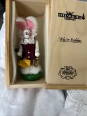 6" LE ALICES WHITE RABBIT Steinbach ALICE IN WONDERLAND Literary NUTCRACKER Box