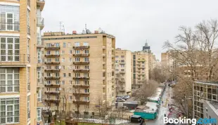 庫圖佐夫斯基大道每日客房公寓