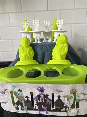 NEW- CWC Jeepers Creepers Zombie Ice Pop Molds Popsicle Halloween Party Spooky