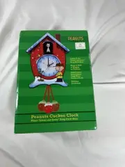 New- Cuckoo Clock -Peanuts Gang- Linus&Lucy Hourly New With Manual orig box