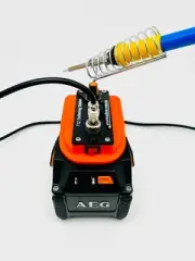 Custom made18v portable soldering station/iron for AEG/Rigid, OLED screen
