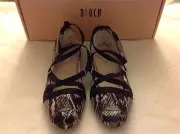 BLOCH Girls Sz 32 Carmen Sandal Silver Black Snakeskin look NIB US 13 Shoe New