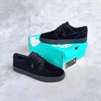 在飛比找蝦皮購物優惠-NIKE SB 耐克 SB Stefan Janoski 全