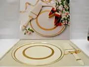 RARE ANTIQUE BEAUTIFUL MIKASA ANTIQUE LACE CAKE PLATE AND CAKE / PIE SERVER NIB