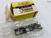 Square D fuse block class 9070 type AP-3 12287