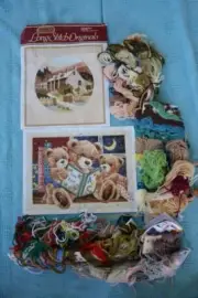 VINTAGE Bulk lot DMC Tapestry Wool Craft Wool UNUSED. Lotsa Colours