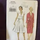 Very Easy Vogue Wrap Dress Pattern 8784 6-14