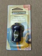 Fiskars Texturing Tool 12-5777 Craft School Office Supplies New Old Stock