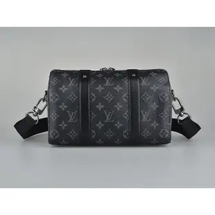 【Louis Vuitton 路易威登】LV CITY KEEPALL Monogram Eclipse帆布拼牛皮拉鍊斜背波士頓包(炭黑灰)