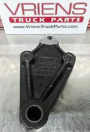 PETERBILT 320 & 520 BRACKET-SHACKLE STL 01-47344M002R