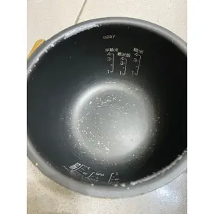 象印6人份IH炊飯電子鍋 NH-VBF10(日本製)