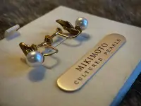 在飛比找Yahoo!奇摩拍賣優惠-MIKIMOTO 珍珠耳環 (K18打印）（已預訂）