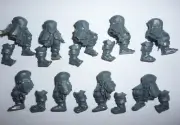Warhammer Blades of Khorne Blood Warriors Legs x 9 [Bits]
